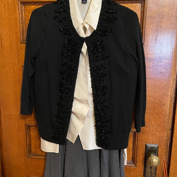 Talbots black beaded short sweater size M - perfect for holidays! - Picture 4 of 6